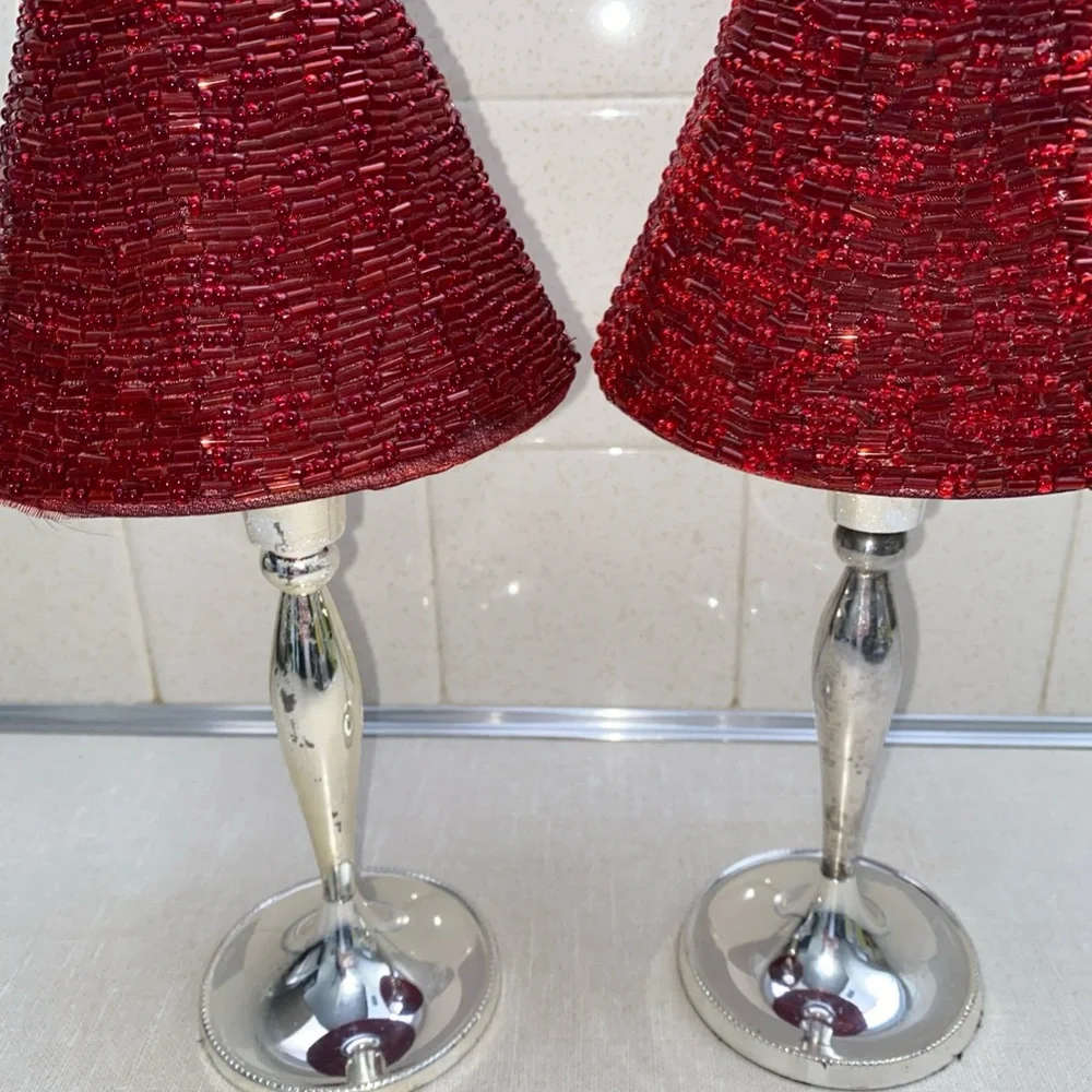 Pottery Barn Holiday Vintage Red Beaded Lamp Shades Votive Candlestick Holders‎
